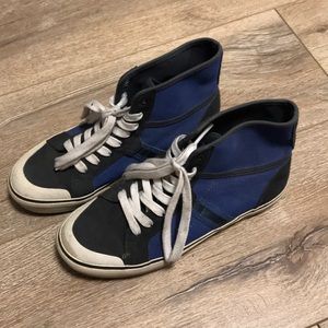 Vans blue Hi-top shoes